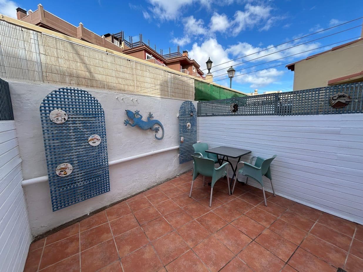 Casa Bow Castillo Mar terrace