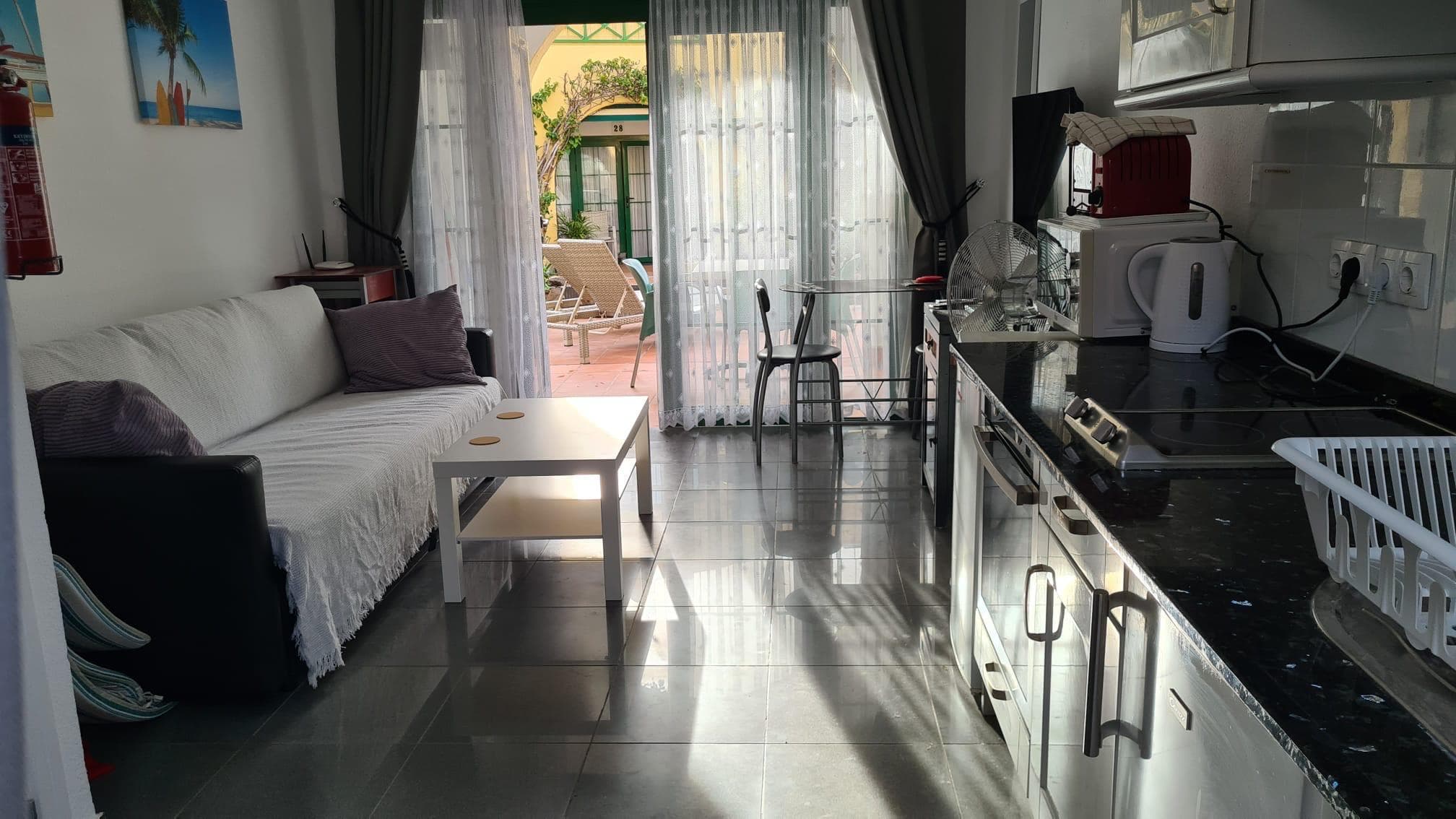 Casa Bow Castillo Mar living room